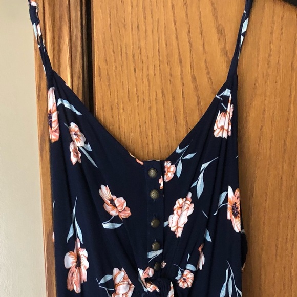 Xhilaration summer dress - Picture 2 of 4